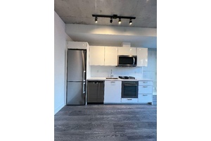 East 55 Condos ! Jr. 1 Bed Featuring Bright amp ; Sunny West Exposure, Open Concept Layout, 9' Exposed Concrete Ceilings, Flr To Ceil Windows, Hw Floors Thru Out, Modern ...