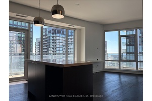 Beautiful 2 Bedroom amp ; 2 Bath Unit At Cinema Tower.