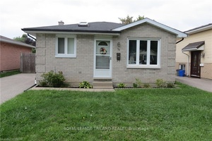 ALL INCLUSIVE. Welcome to this exquisite back split LOWER amp ; BASEMENT two level unit only, offering a comfortable and contemporary living experience.