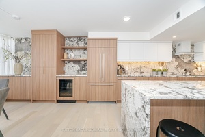 Boutique Luxury This residence offers a rare opportunity in one of Toronto's most coveted corridors.