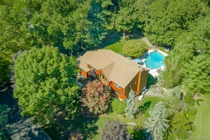 MONTEBELLO A MUST SEE RESIDENCE !