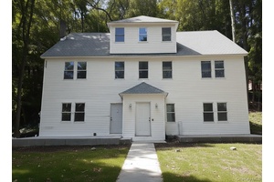 Introducing an excellent investment opportunity at 72 Academy St in Liberty !