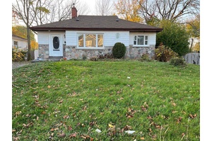 Detached 3 bedroom bungalow in prime location.