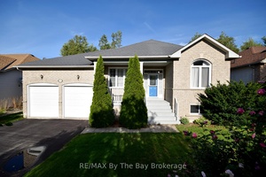 Located in the desirable Silverbirch Estates community and built by Baywood Homes, this beautifully maintained Montrose model offers 1, 710 sq.