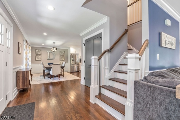 Entry Foyer