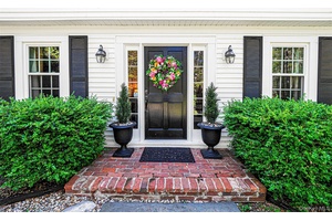 This Center Hall Colonial, w its combination of classic elegance, modern amenities amp ; outdoor features ; offers a luxurious amp ; comfortable lifestyle.
