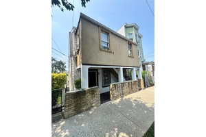 Charming legal two family home nestled in the heart of Bryn Mawr Park s Yonkers section.