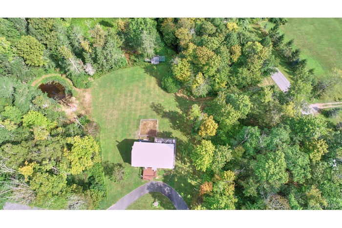Aerial overview of property's location