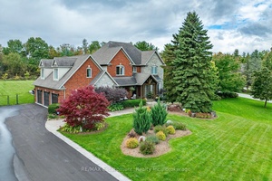 WELCOME TO THE PRESTIGIOUS AND DESIRABLE NEIGHBOURHOOD OF PALOMINO ESTATES !