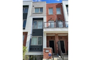 Luxury 4 bed, 4 bath townhouse with 3, 150 sq.