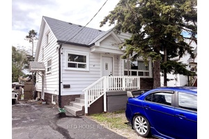 Deep Lot ! Spacious Detached Home in Great Neighbourhood, 4 Beds on 2nd Spacious Den on Main Floor, Could be a 5th Bedroom, Separate Entrance to Basement Apartment w Kitchen, ...