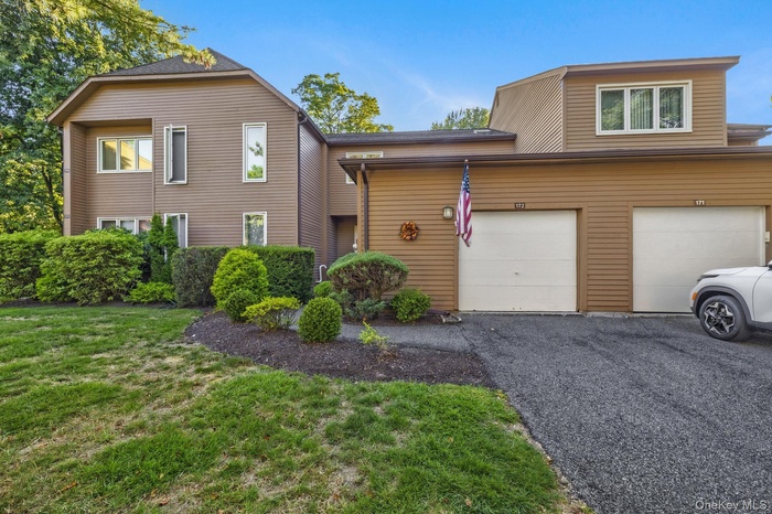 View of front of Welcome to 172 Ridgview Lane!