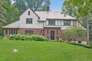 Picture perfect 4 bedroom 3.