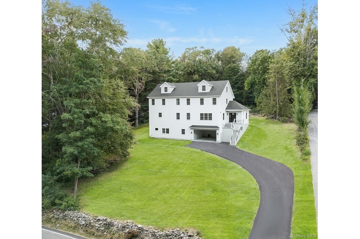 Welcome to 271 Diddell Road, Poughkeepsie, NY.