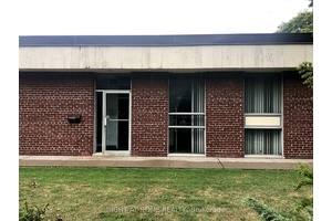 Progress Road Markham Road easy access to Hwy 401 making it a great location for your warehouse.