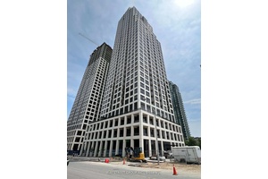 You are welcome to this one bedroom plus bedroom size den condo.