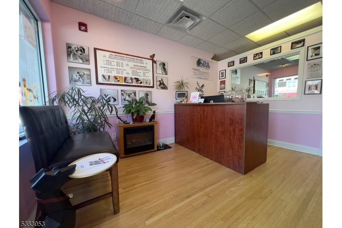 Entryway area