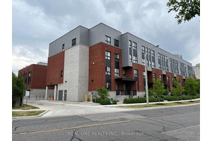 Beautiful Upper Unit Stacked Townhouse In High Demand Area.