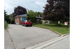 Great Location ! Walking to Bayview Secondary High School and Bus stop in Bayview, Comfortable 2 Bedroom Home, with enough parking.