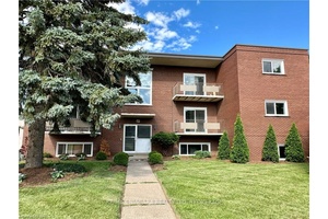 Welcome to 286 Vine St, St.
