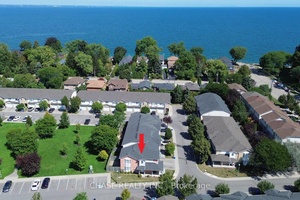 Stylish amp ; Spacious Corner End Unit Townhome in a Prime Stoney Creek Location, is waiting to Welcome your family !