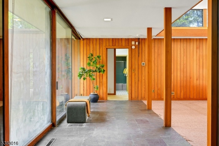 Entry Foyer