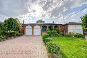 Spacious 5 Level Detached Back Split with Income Potential in Sought After North York.