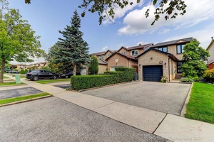 Absolutely gorgeous family home in quiet neighborhood.