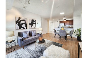THE BEST VALUE ! ! ! Absolutely Immaculate 2 Bedrooms Turn Key Unit In Sought After North York.