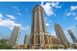 Chicago Tower, Most Desirable Building In Square One Area In The Heart Of Mississauga.
