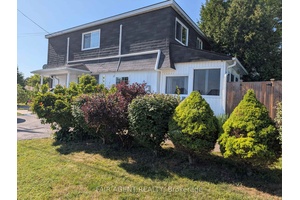 This partially renovated 3 bedroom semi detached home sits on an impressive, fully fenced corner lot measuring over 100 feet in length.