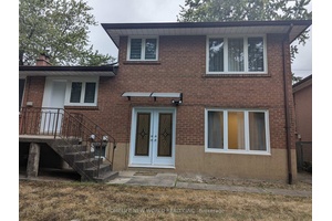 Newly Renovated Spacious amp ; Bright large 1 1 Bedroom on the Ground Floor !