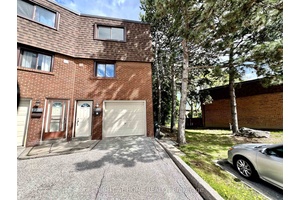Welcome to this rare end unit condo townhome offering both privacy and convenience, with low maintenance fees that make ownership stress free.