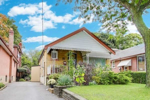 Unlock the potential of this beautiful ravine lot or embrace this as a perfect condo alternative for downsizers and first time buyers.