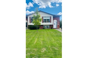 Welcome to 231 Medina Crt, Oshawa !
