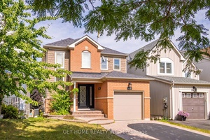 Welcome to 1119 Ashgrove Crescent a beautifully upgraded 3 1 bedroom, 3 bath detached home in the family friendly Pinecrest community is move in ready !