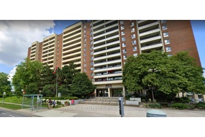 Spacious and Bright Two Bedroom Suite for Lease !