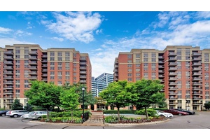 Welcome to this beautifully maintained 2 bedroom, 2 bathroom condominium located at Heart of Richmond Hill.