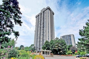 Do Not Miss ! Well Maintained Luxury Condo !