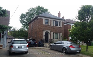 This fully detached 3 bedroom home with 2 full bathrooms and completely finished lower level.