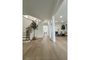 Beautiful sun filled detached house at Richvale Dr amp ; Sandalwood Parkway intersection Brampton.