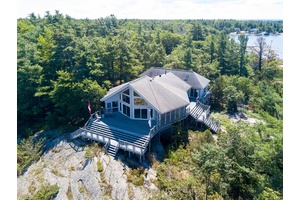 Welcome to the top of Roberts Island !