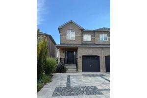Welcome to 59 Condotti Drive !