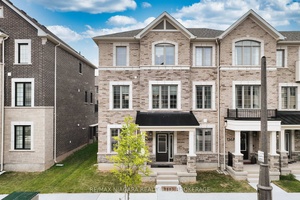 Magnificent Freehold Townhome in Prestigious Oakville Preserve WestWelcome to this exquisite 3 storey freehold townhome, offering over 2, 000 sq.
