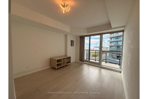 Welcome to this bright and partially furnished optional 1 bedroom suite in the heart of Liberty Village at one of Toronto's most vibrant and self contained communities.