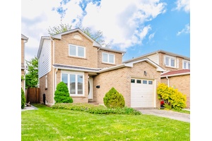 Welcome Home ! This Home Is COMPLETELY UPDATED And Move In Ready !
