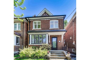 Welcome to 275 Fairlawn Avenue, a beautifully updated 3 1 bedroom, 4 bathroom detached home nestled in the heart of Yonge amp ; Lawrence, one of Midtown Toronto's most family ...