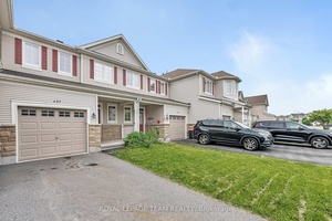 GREAT VALUE ! ! ! Move in after October 1st.