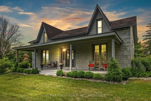 Situated 20 minutes from the West End of Kingston, in the rural village of Wilton, stands one of the area's historic limestone homes.