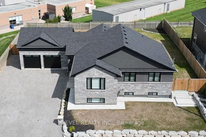 Welcome to 21 Haldimand 66 Road, Haldimand County !